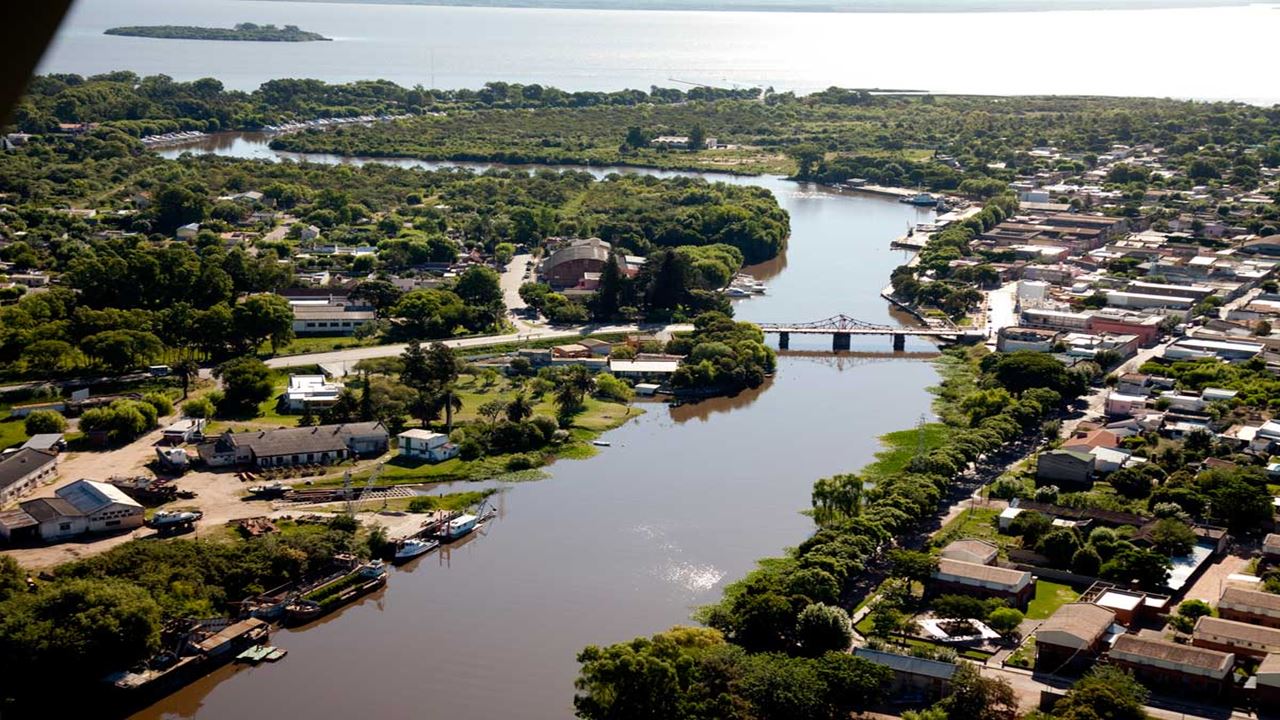 Carmelo City Tour With A Visit To A Winery foto 7