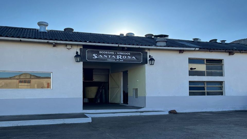 Wine Tasting At Santa Rosa Winery foto 1